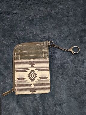 Wrangler Black and Beige Southwestern Zip Card Wallet with Chain
